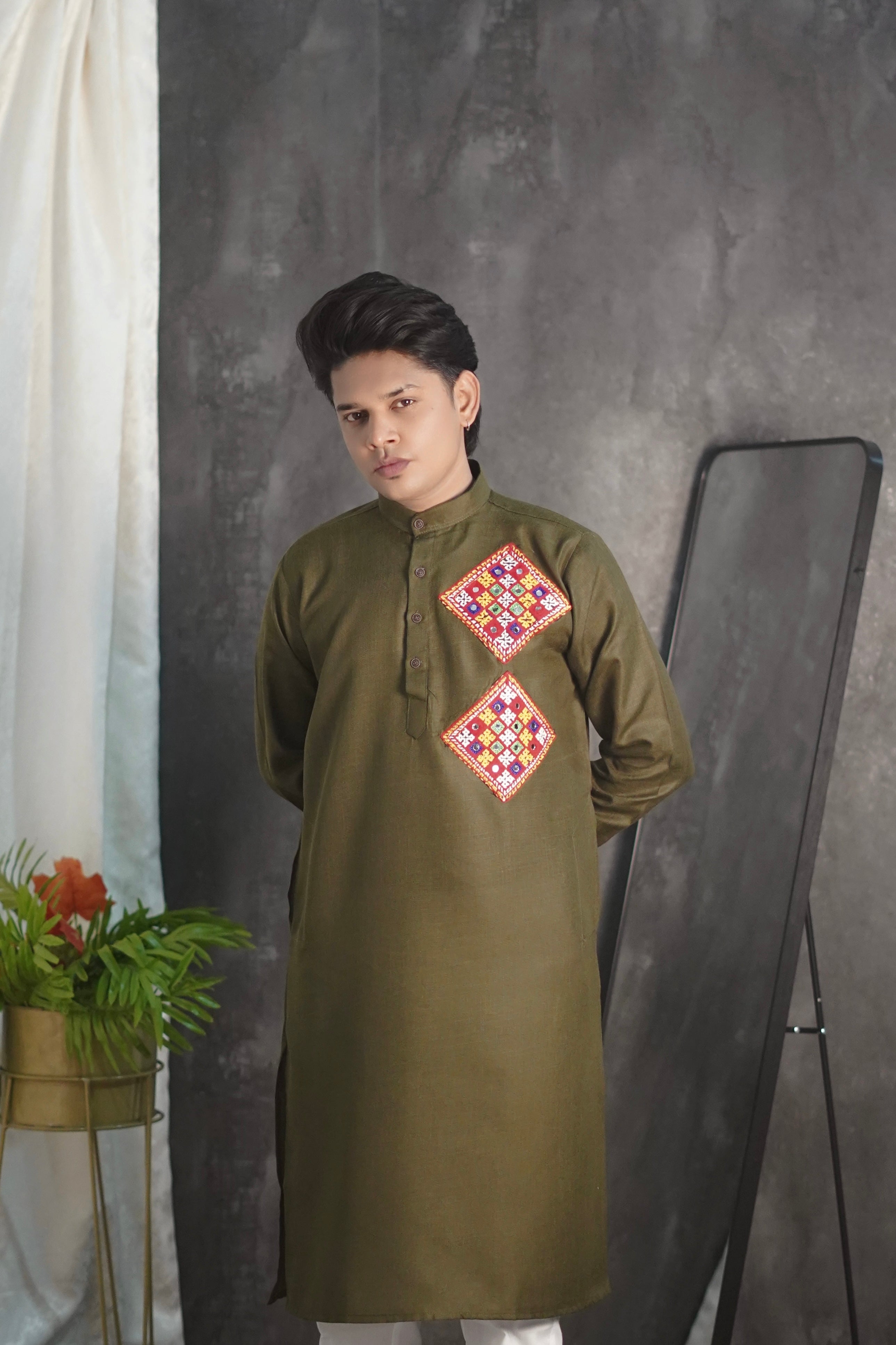 Kutchi Embroidered Bronze Kurta