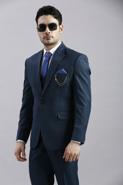 Dark Slate Grey 5 Piece Suit with Blue Accents