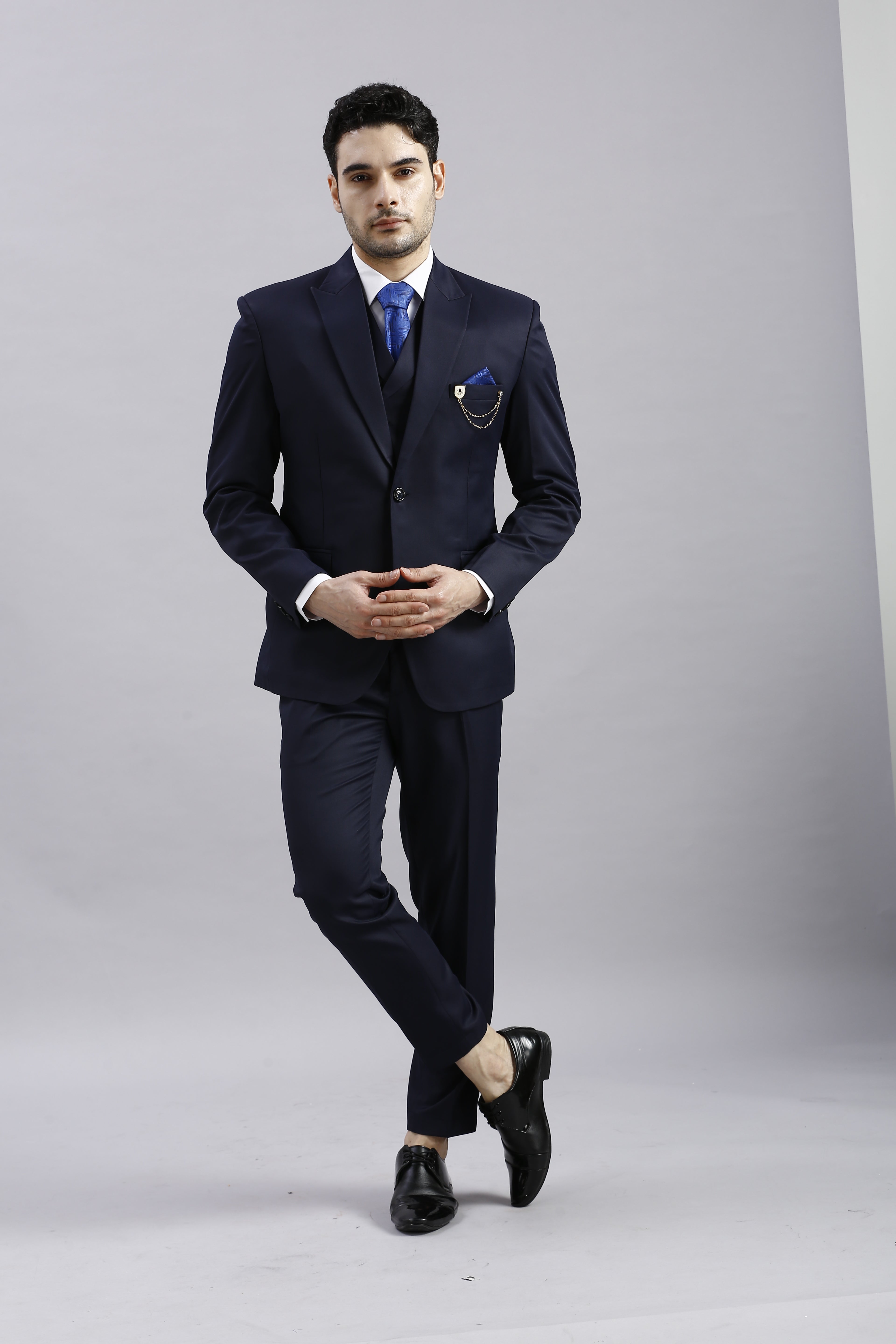 Navy Blue 5 Piece Suit with Blue Accents