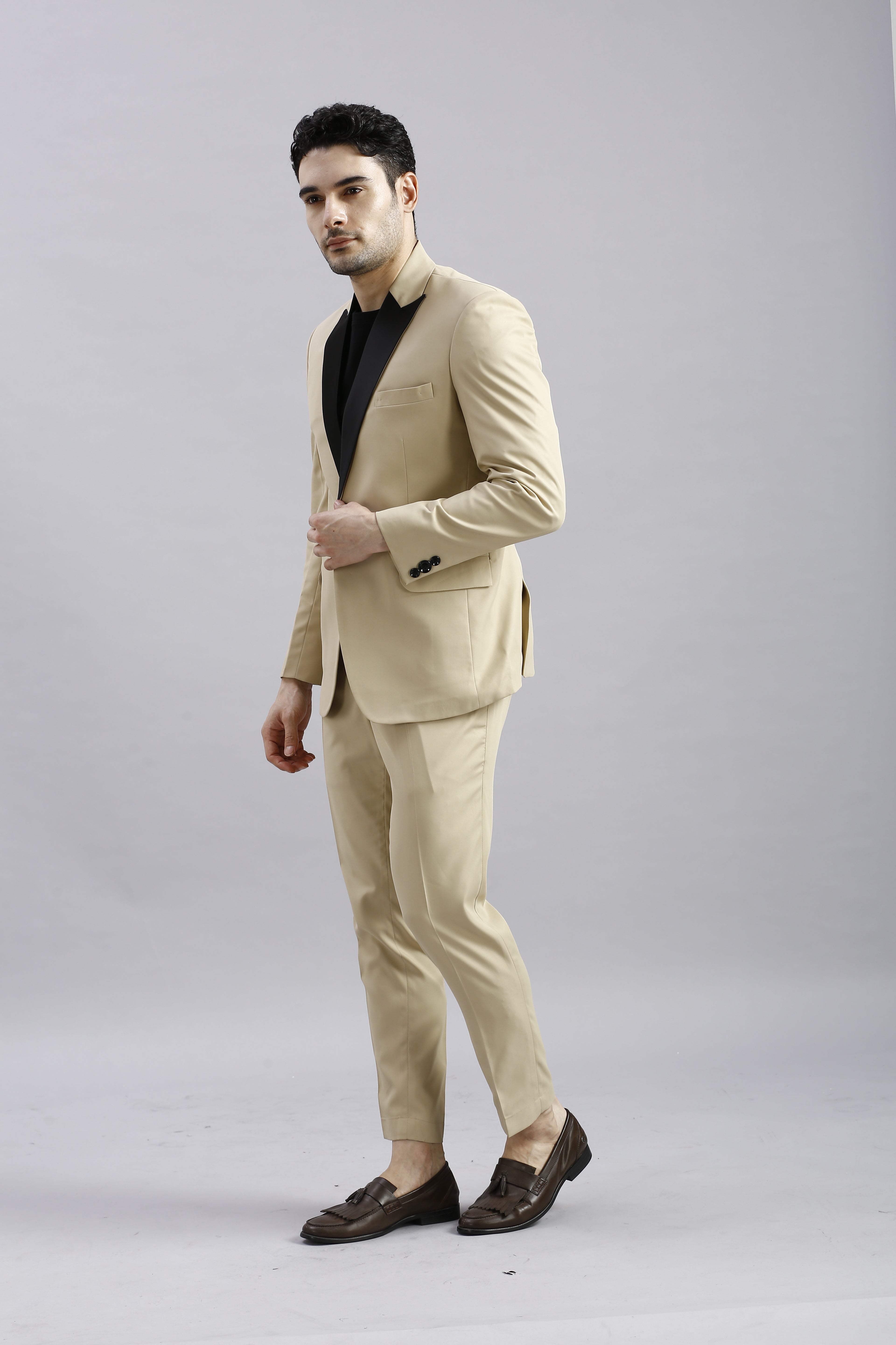 Beige Modern 3 Piece Suit